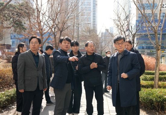 ������ ������, '�̻繮ȭ�ǰŸ�' �ϴ� ��������